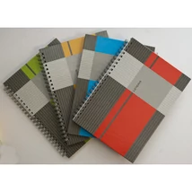 Spirálfüzet MARKER Linear A5 80lap kockás, keményfedelű